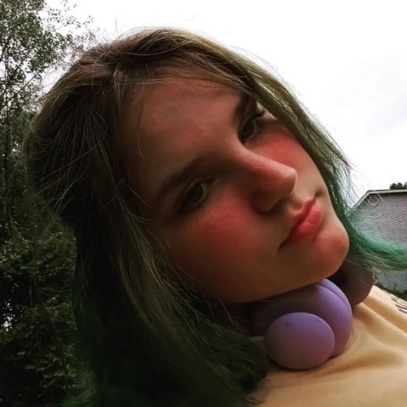 Meet your Posher, Inara - Picture 1 of 1